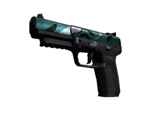 Five-SeveN | Fowl Play (Battle-Scarred)